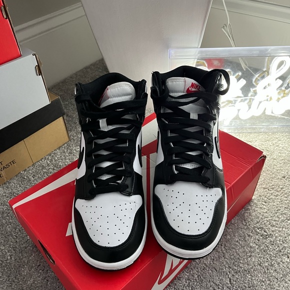 Nike Panda dunk hi - Picture 5 of 9